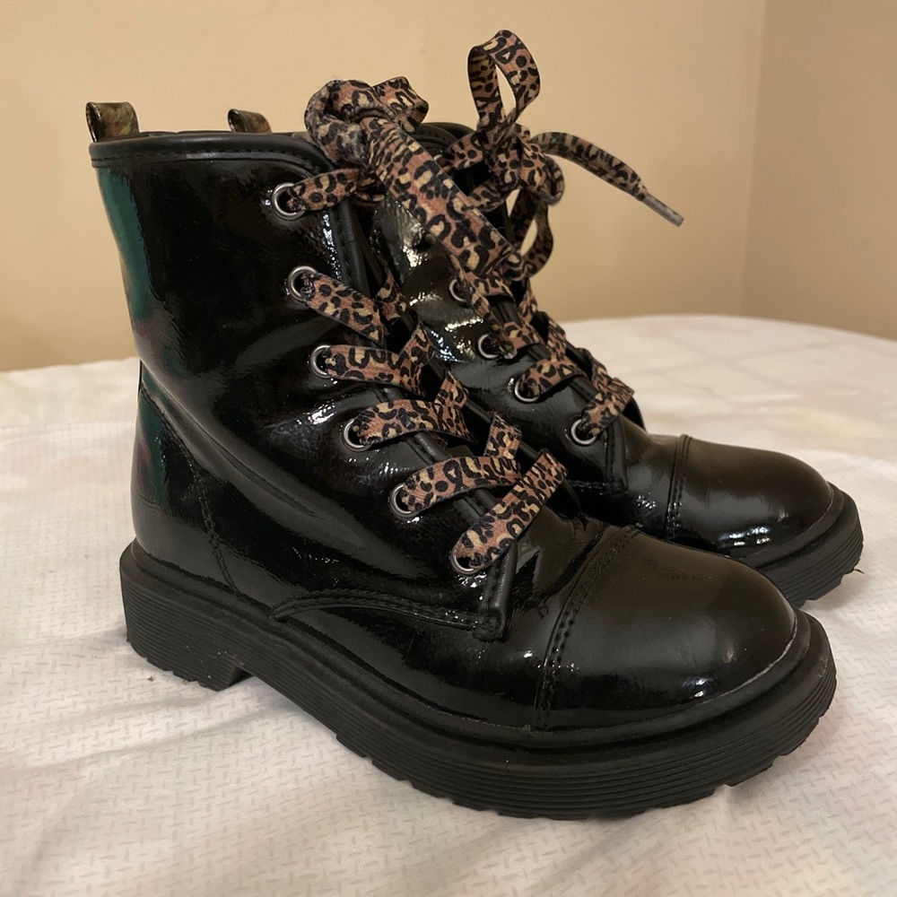 Cat & Jack Combat Boots with animal print Size 13 Girls